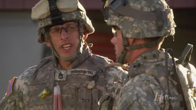 Charmed-Online_dot_net-ArmyWives6x04LearningCurve0468.jpg