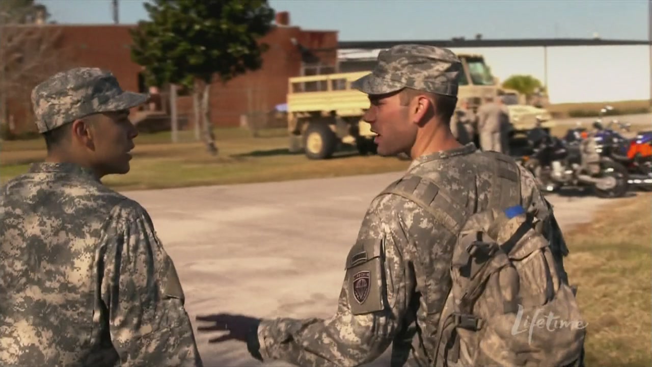 Charmed-Online_dot_net-ArmyWives6x06Viral0143.jpg Charmed-Online_dot_net-ArmyWives6x06Viral0143.jpg