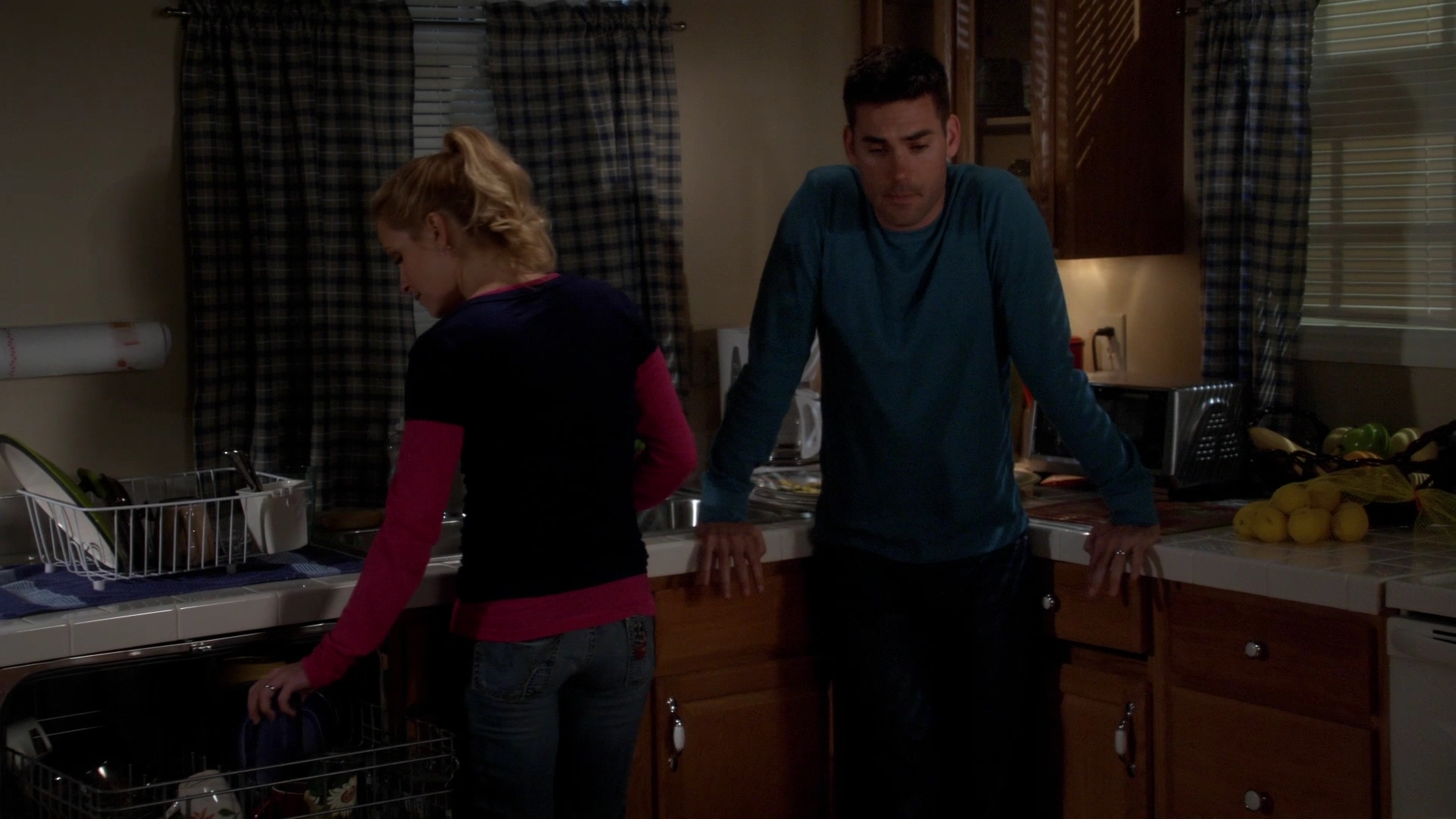 Charmed-Online-dot-nl_ArmyWives6x07-0588.jpg
