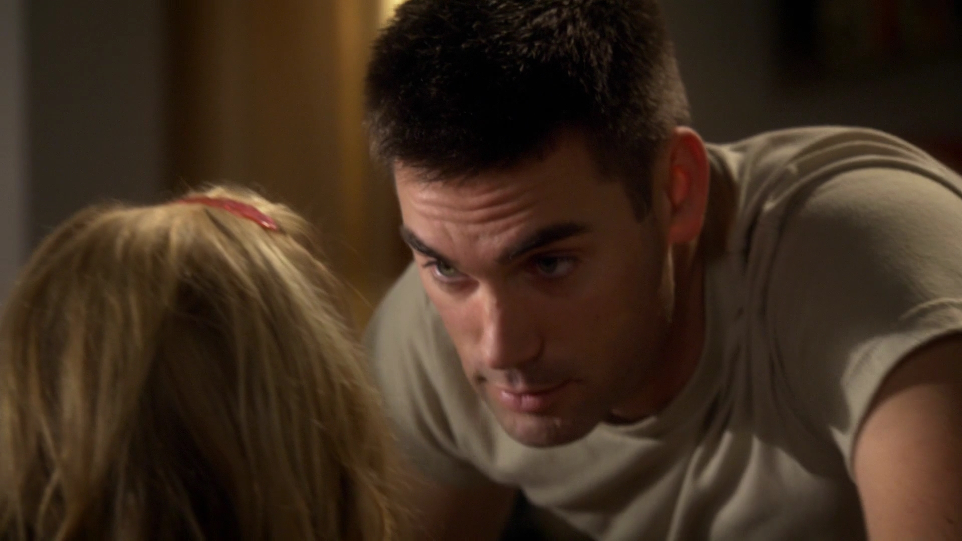 Charmed-Online-dot-nl_ArmyWives6x07-0980.jpg