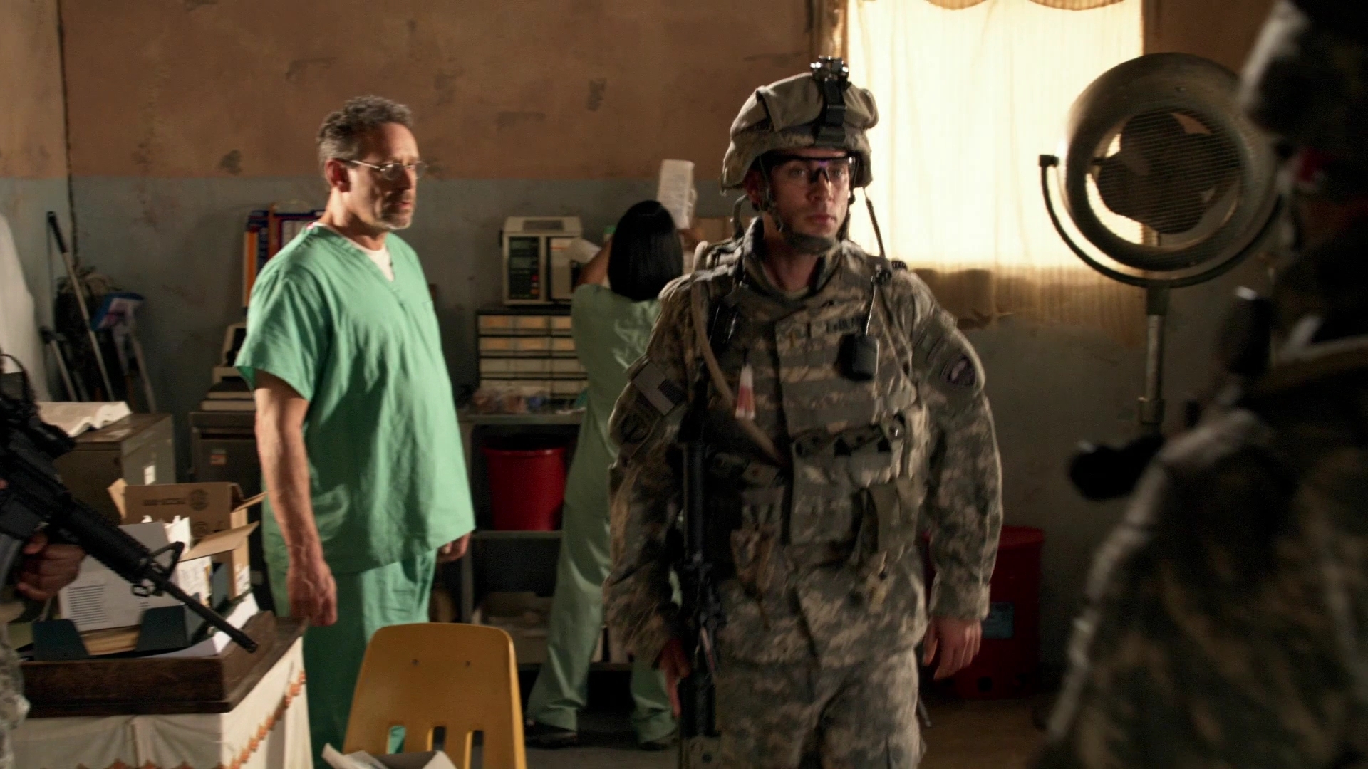 Charmed-Online-dot-nl_ArmyWives6x08-2402.jpg Charmed-Online-dot-nl_ArmyWives6x08-2402.jpg