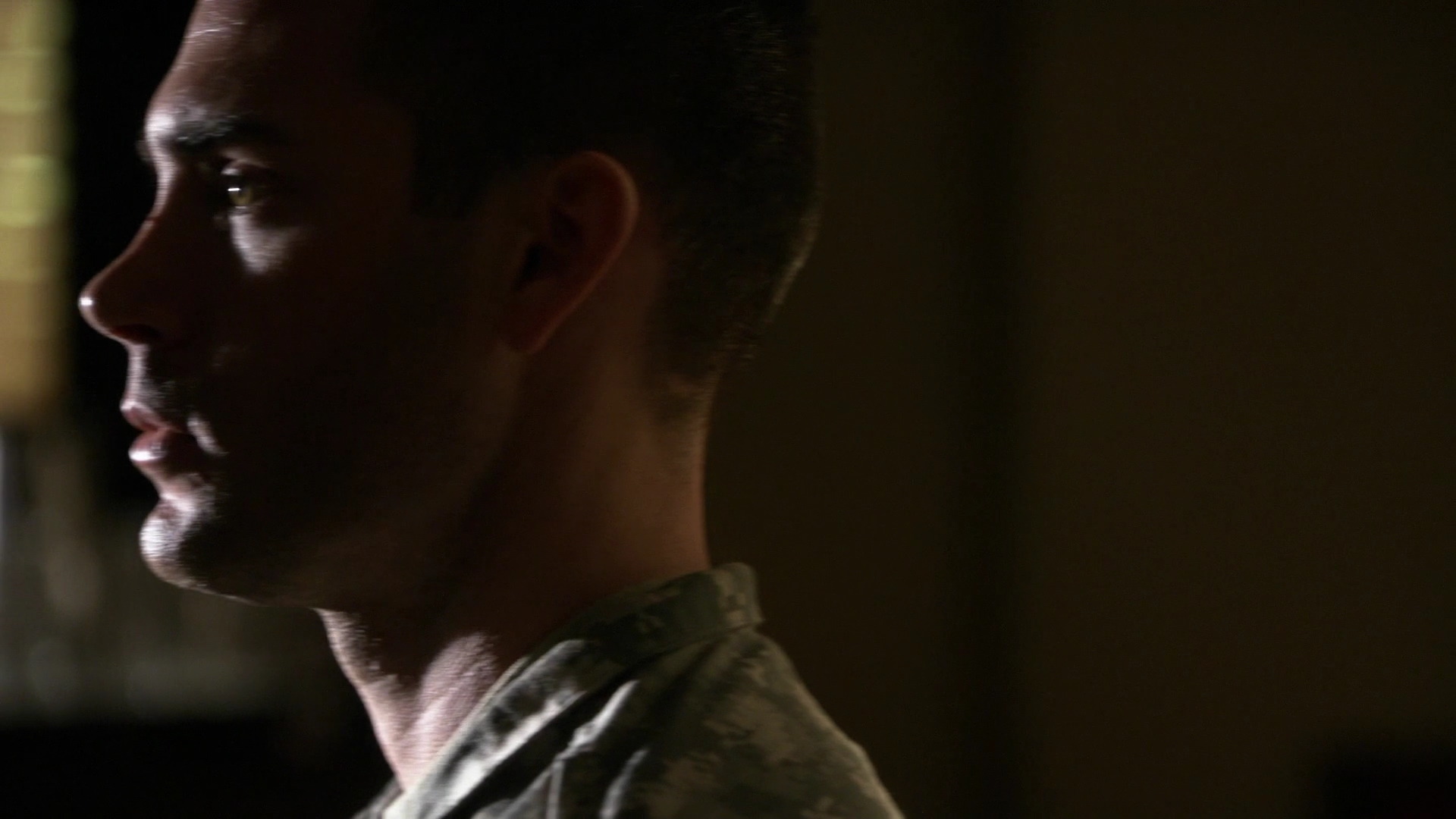 Charmed-Online-dot-nl_ArmyWives6x11-0261.jpg