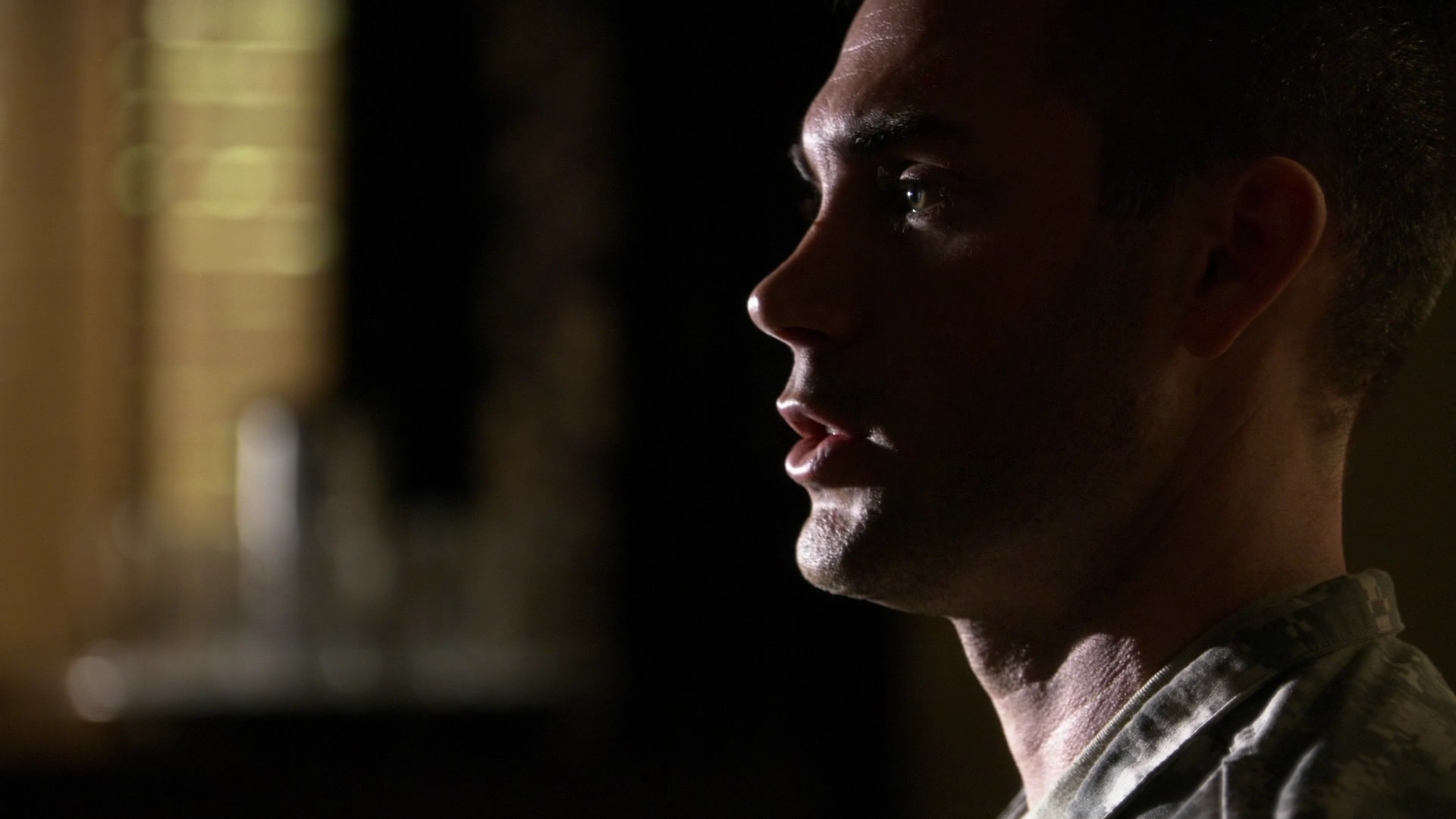 Charmed-Online-dot-nl_ArmyWives6x11-0318.jpg