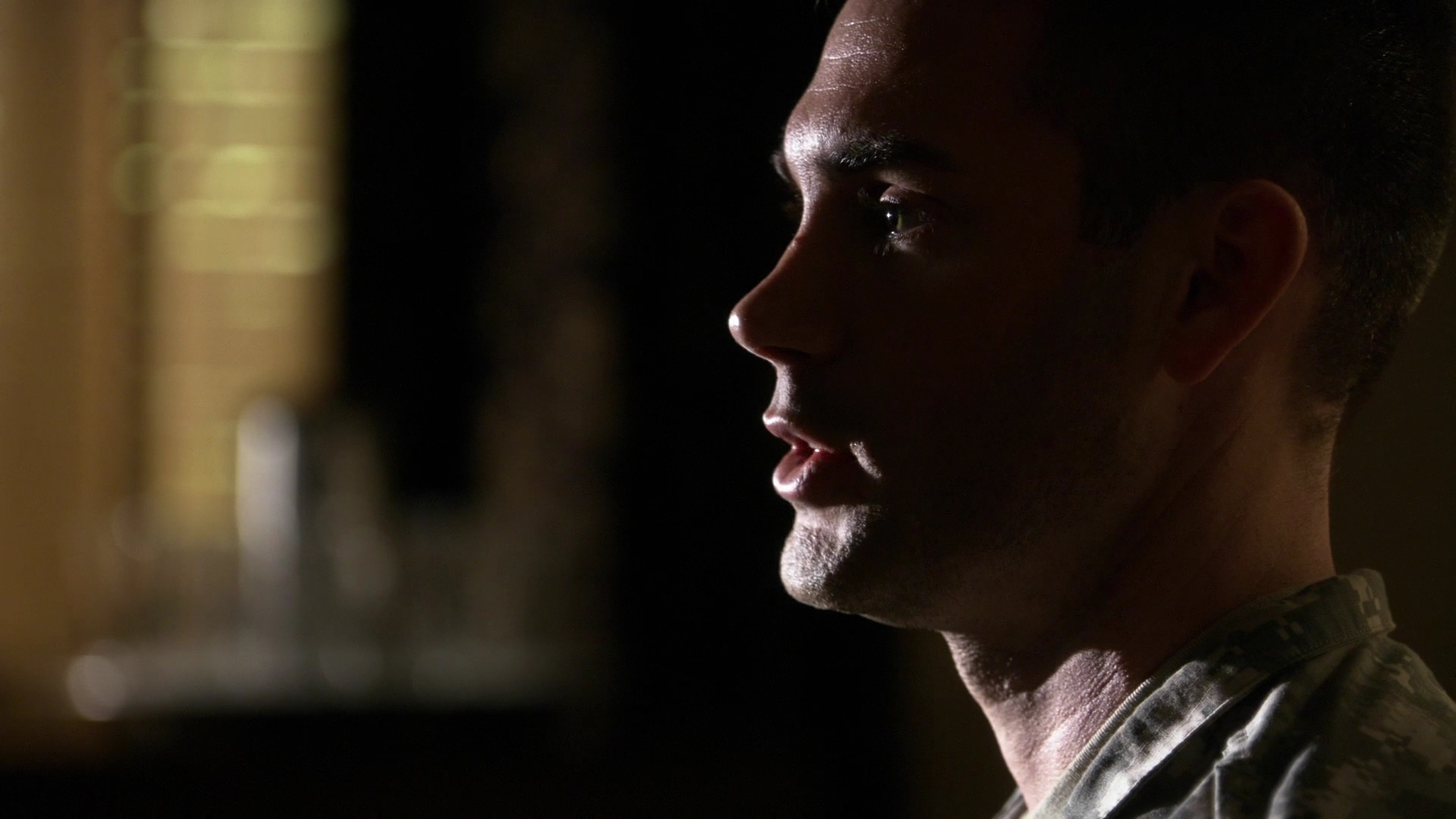 Charmed-Online-dot-nl_ArmyWives6x11-0322.jpg