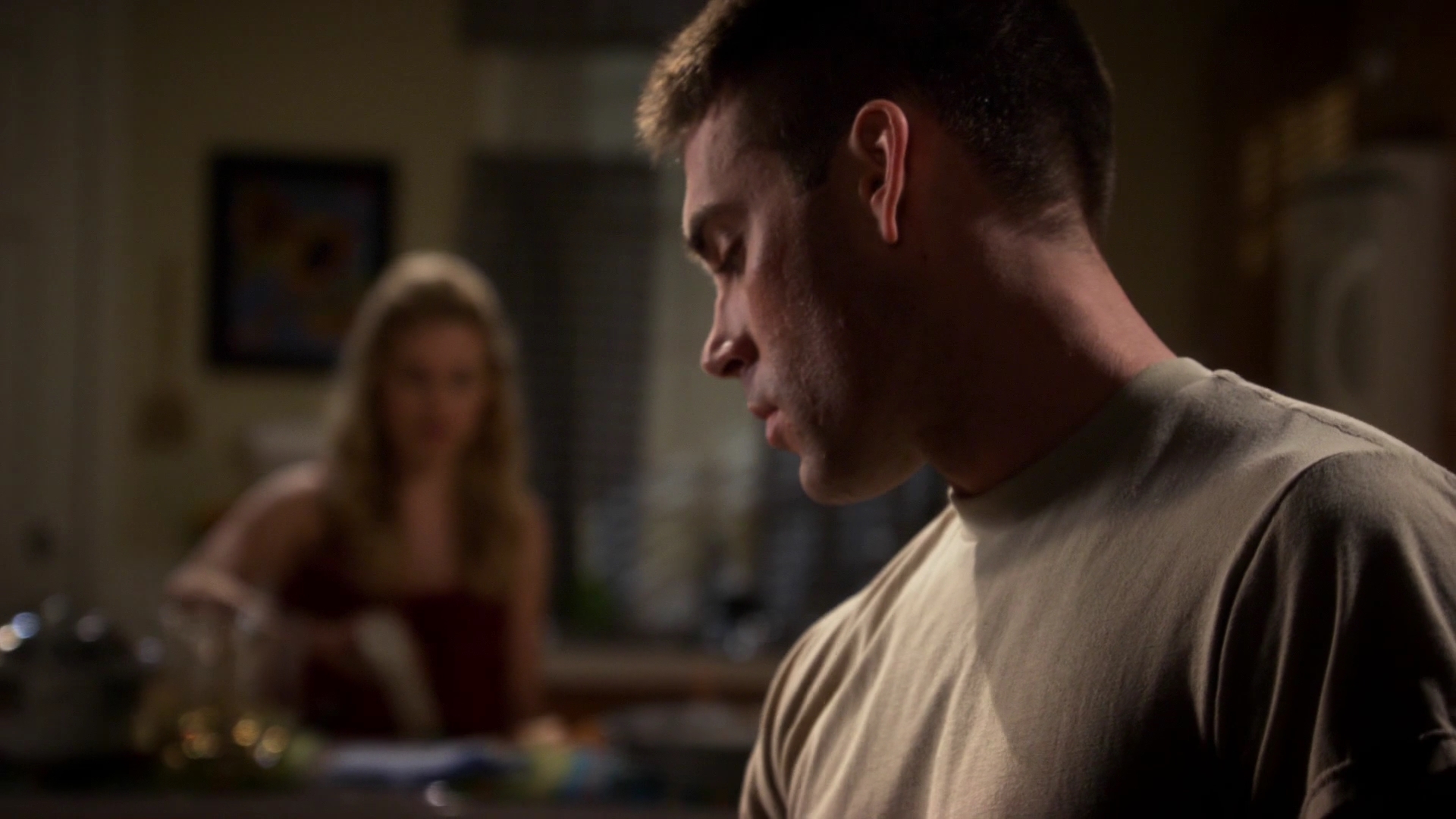 Charmed-Online-dot-nl_ArmyWives6x11-0899.jpg Charmed-Online-dot-nl_ArmyWives6x11-0899.jpg