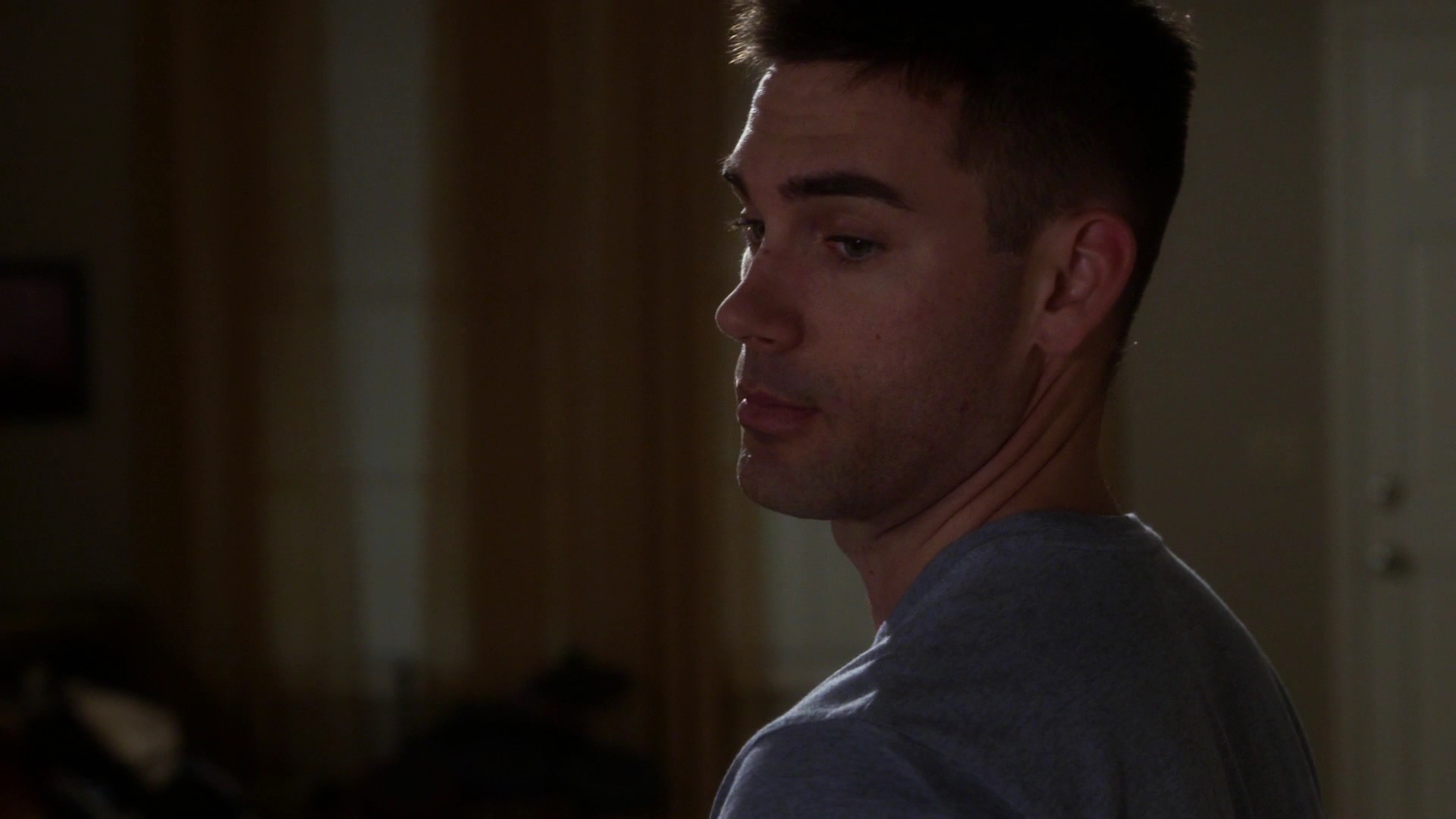 Charmed-Online-dot-nl_ArmyWives6x14-1149.jpg Charmed-Online-dot-nl_ArmyWives6x14-1149.jpg