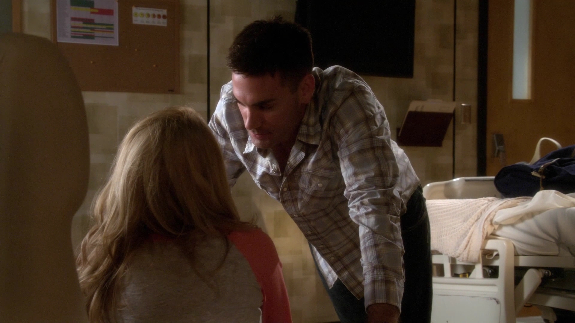 Charmed-Online-dot-nl_ArmyWives6x14-1898.jpg Charmed-Online-dot-nl_ArmyWives6x14-1898.jpg