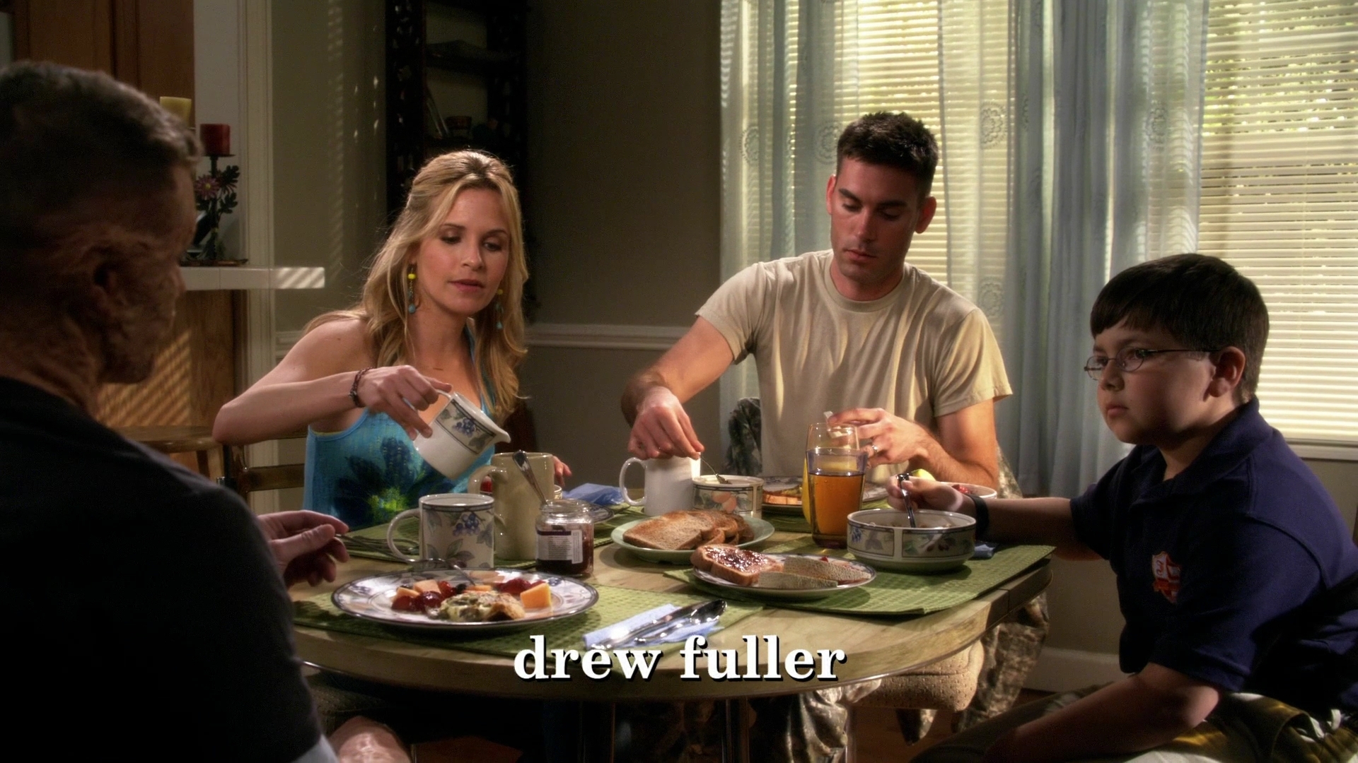 Charmed-Online-dot-nl_ArmyWives6x16-0087.jpg Charmed-Online-dot-nl_ArmyWives6x16-0087.jpg