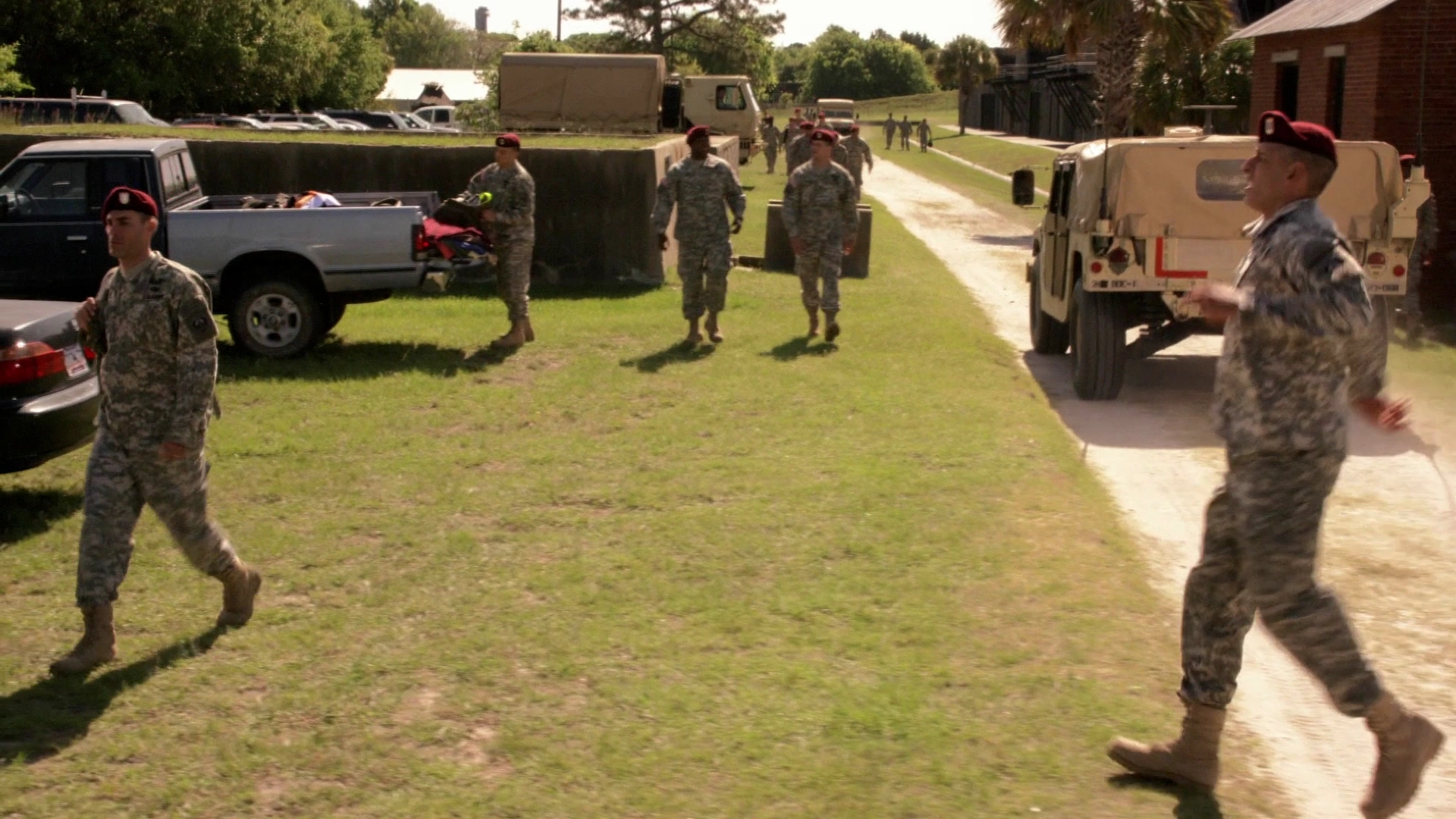 Charmed-Online-dot-nl_ArmyWives6x16-0266.jpg Charmed-Online-dot-nl_ArmyWives6x16-0266.jpg