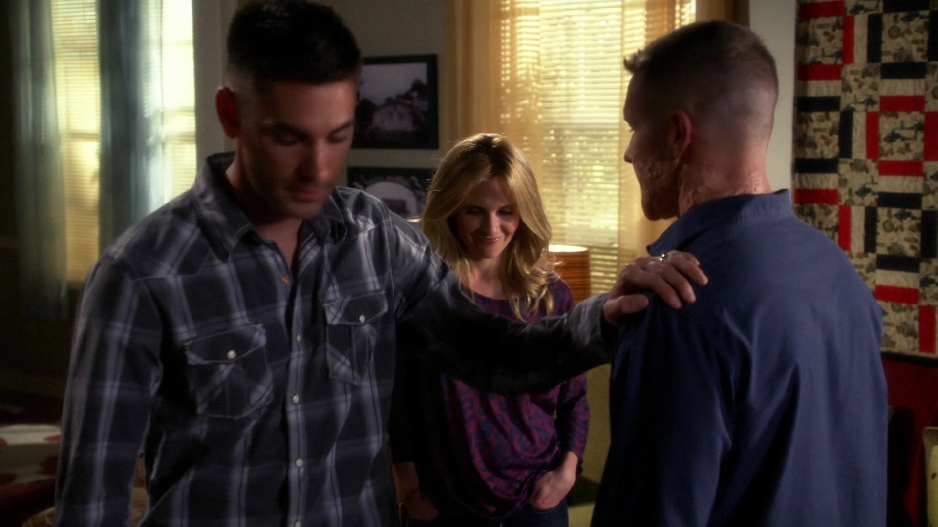 Charmed-Online-dot-nl_ArmyWives6x16-2425.jpg Charmed-Online-dot-nl_ArmyWives6x16-2425.jpg