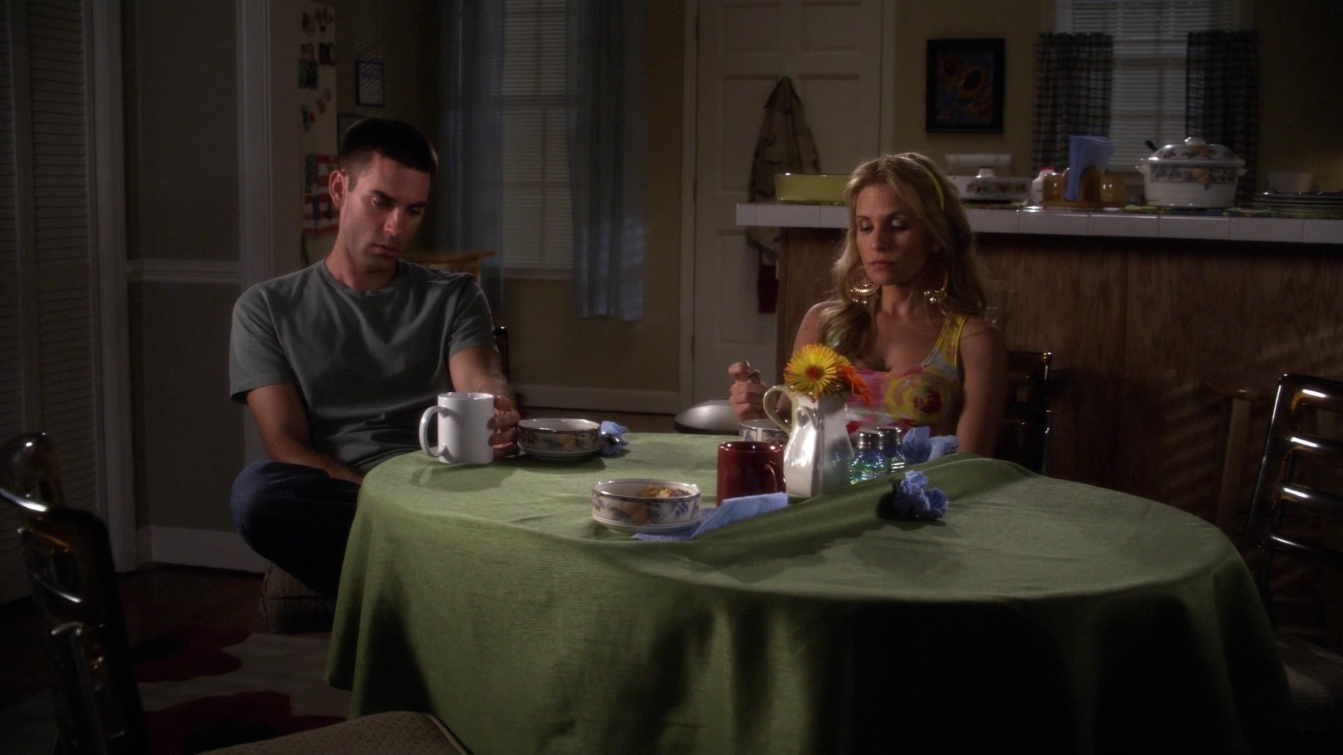 Charmed-Online-dot-nl_ArmyWives6x18-1394.jpg Charmed-Online-dot-nl_ArmyWives6x18-1394.jpg