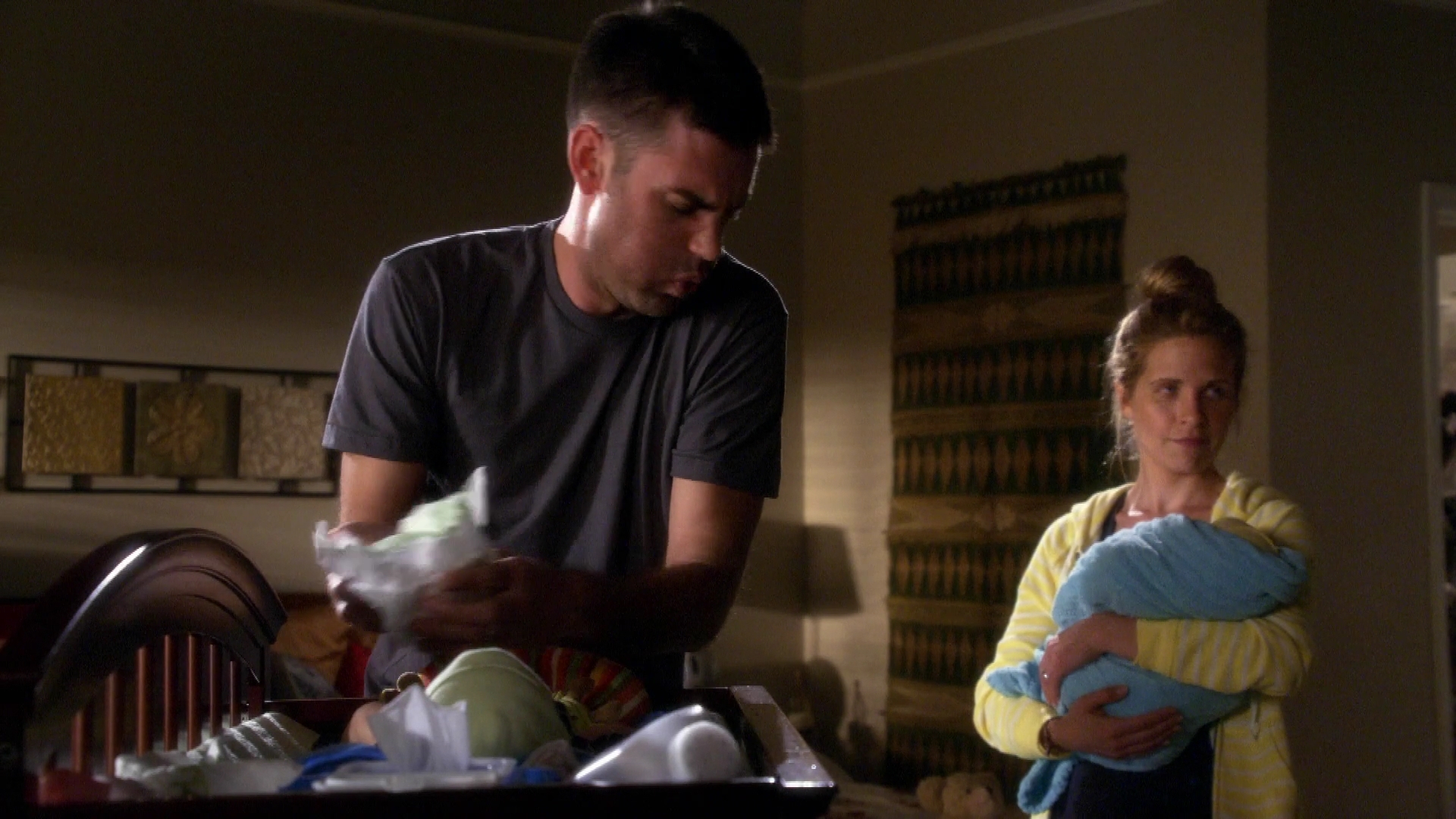 Charmed-Online-dot-nl_ArmyWives6x20-0879.jpg Charmed-Online-dot-nl_ArmyWives6x20-0879.jpg