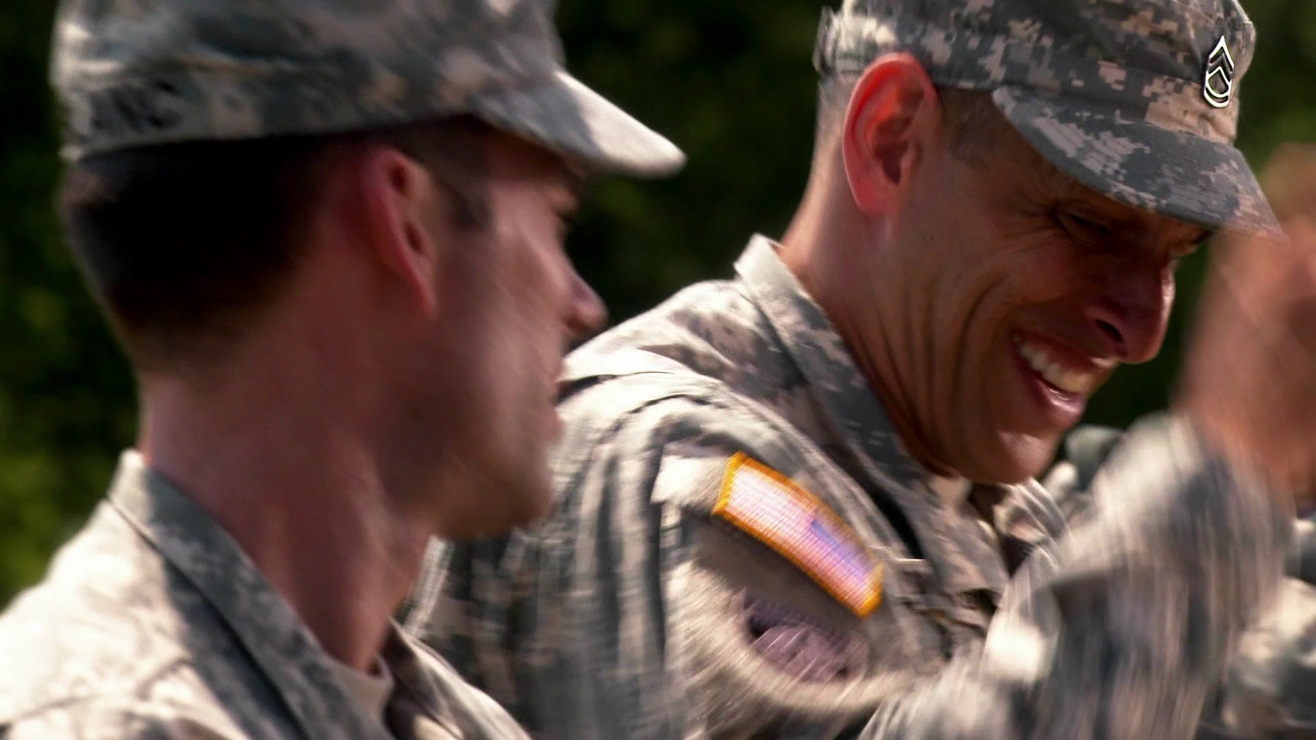 Charmed-Online-dot-nl_ArmyWives6x20-2312.jpg