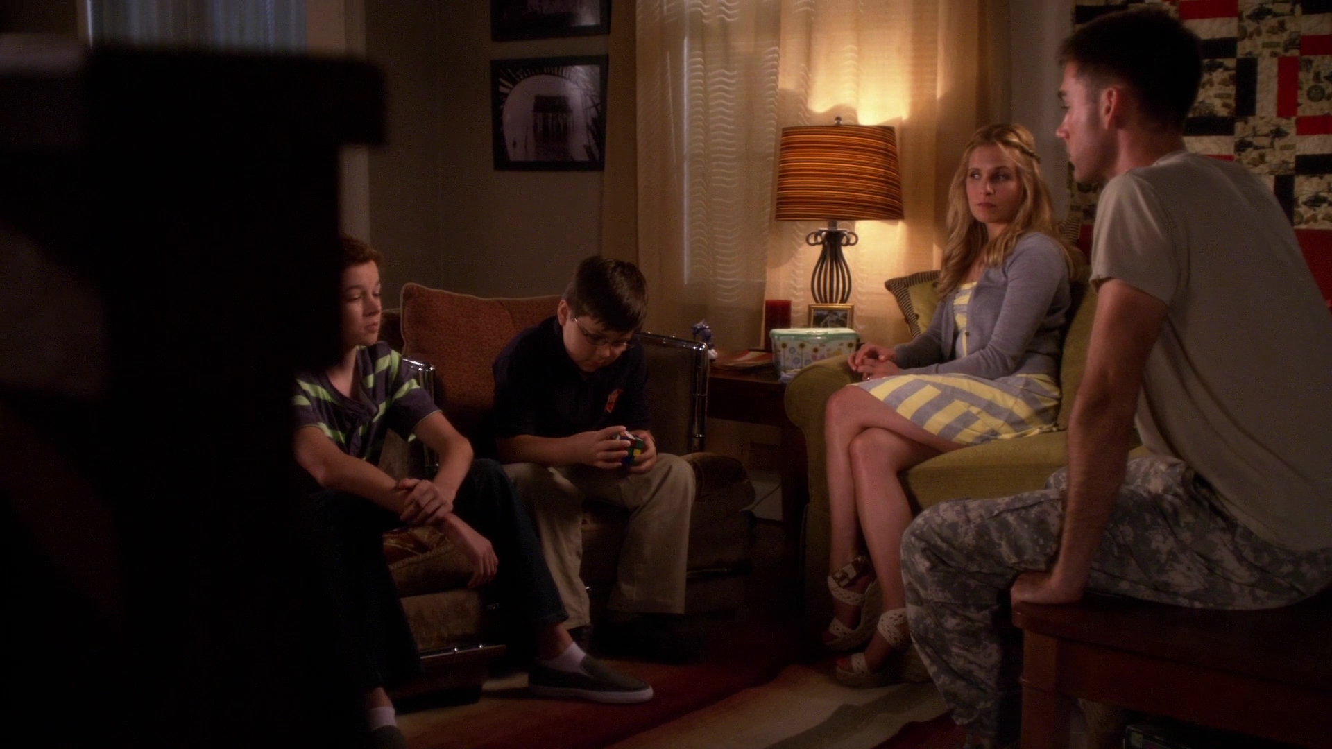 Charmed-Online-dot-nl_ArmyWives6x21-0920.jpg Charmed-Online-dot-nl_ArmyWives6x21-0920.jpg