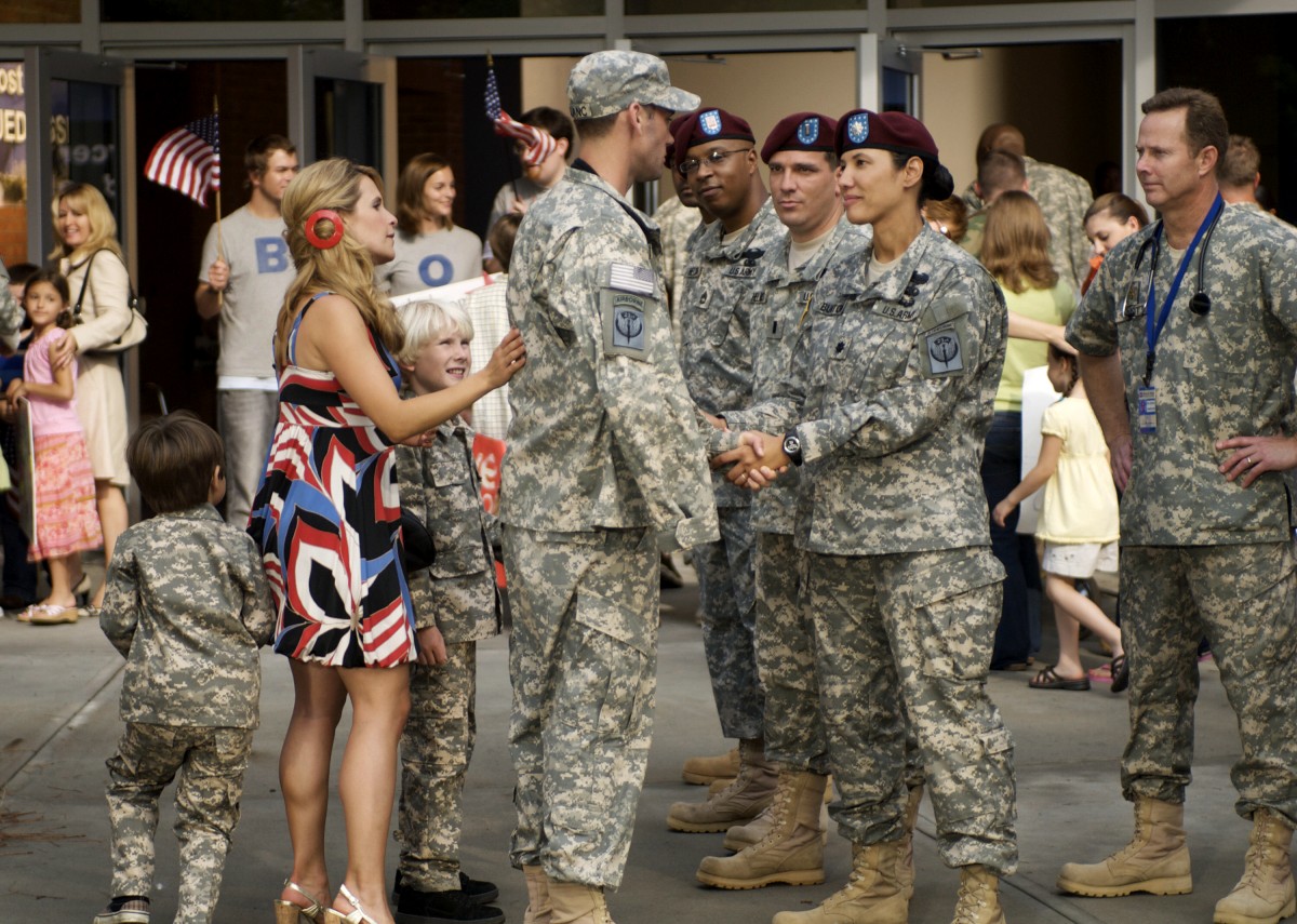 2x05-003.jpg