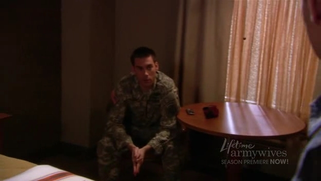 Charmed-Online-dot-nl_ArmyWives3x01-5265.jpg
