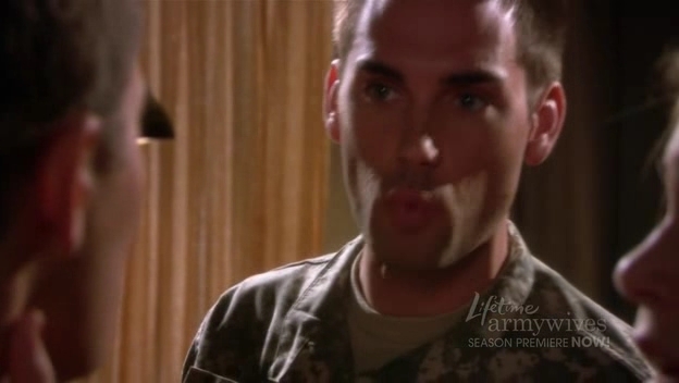 Charmed-Online-dot-nl_ArmyWives3x01-5331.jpg