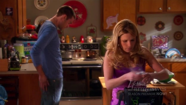 Charmed-Online-dot-nl_ArmyWives3x01-6584.jpg