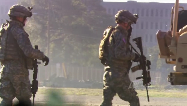 Charmed-Online-dot-nl_ArmyWives3x03-1082.jpg Charmed-Online-dot-nl_ArmyWives3x03-1082.jpg