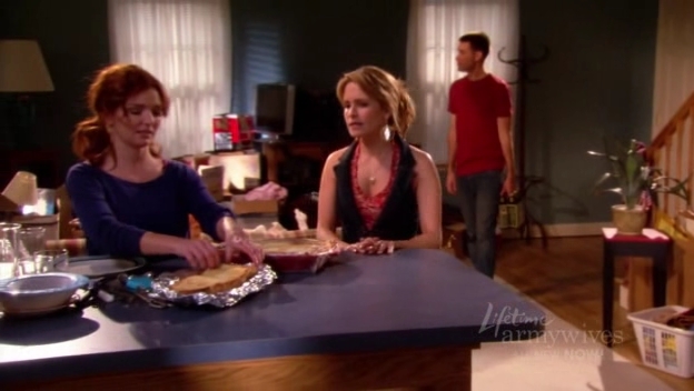 Charmed-Online-dot-nl_ArmyWives3x04-1820.jpg