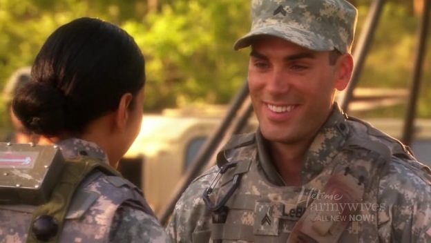 Charmed-Online-dot-nl_ArmyWives3x08-2008.jpg Charmed-Online-dot-nl_ArmyWives3x08-2008.jpg
