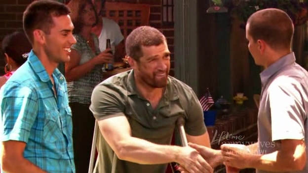 Charmed-Online-dot-nl_ArmyWives3x16-0700.jpg Charmed-Online-dot-nl_ArmyWives3x16-0700.jpg