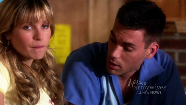 Charmed-Online-dot-nl_ArmyWives3x16-1455.jpg Charmed-Online-dot-nl_ArmyWives3x16-1455.jpg