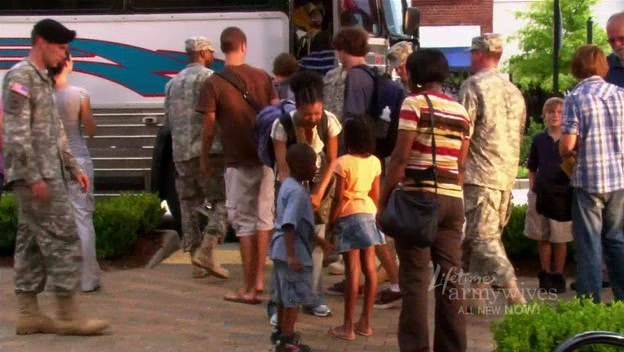 Charmed-Online-dot-nl_ArmyWives3x16-2264.jpg Charmed-Online-dot-nl_ArmyWives3x16-2264.jpg