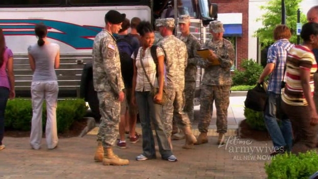 Charmed-Online-dot-nl_ArmyWives3x16-2267.jpg Charmed-Online-dot-nl_ArmyWives3x16-2267.jpg