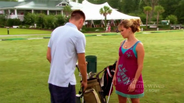 Charmed-Online-dot-nl_ArmyWives3x17-0816.jpg Charmed-Online-dot-nl_ArmyWives3x17-0816.jpg