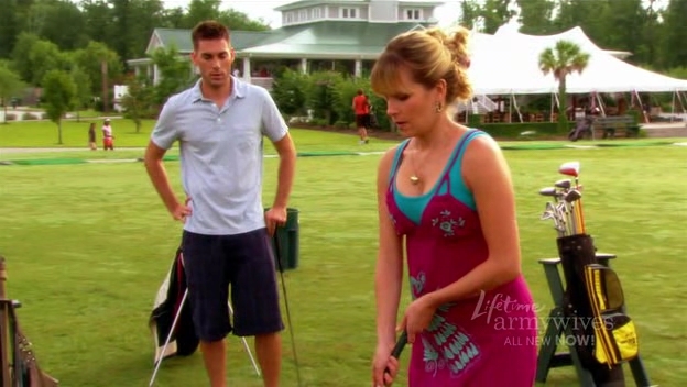 Charmed-Online-dot-nl_ArmyWives3x17-0863.jpg Charmed-Online-dot-nl_ArmyWives3x17-0863.jpg