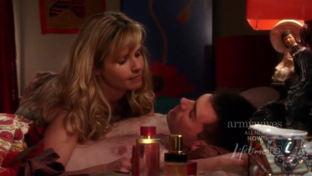 Charmed-Online-dot-nl_ArmyWives4x02-0653.jpg