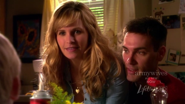 Charmed-Online-dot-nl_ArmyWives4x03-0161.jpg Charmed-Online-dot-nl_ArmyWives4x03-0161.jpg