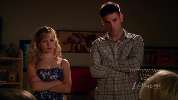Charmed-Online-dot-nl_ArmyWives4x03-2269.jpg Charmed-Online-dot-nl_ArmyWives4x03-2269.jpg