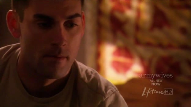 Charmed-Online-dot-nl_ArmyWives4x03-0905.jpg Charmed-Online-dot-nl_ArmyWives4x03-0905.jpg