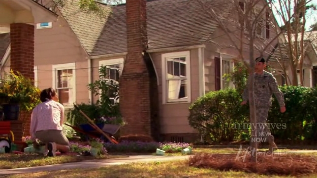 Charmed-Online-dot-nl_ArmyWives4x03-0920.jpg