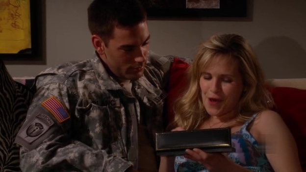 Charmed-Online-dot-nl_ArmyWives4x05-1995.jpg Charmed-Online-dot-nl_ArmyWives4x05-1995.jpg