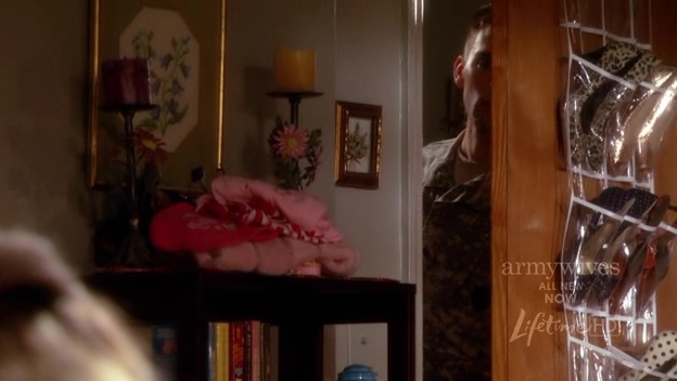 Charmed-Online-dot-nl_ArmyWives4x07-0694.jpg Charmed-Online-dot-nl_ArmyWives4x07-0694.jpg