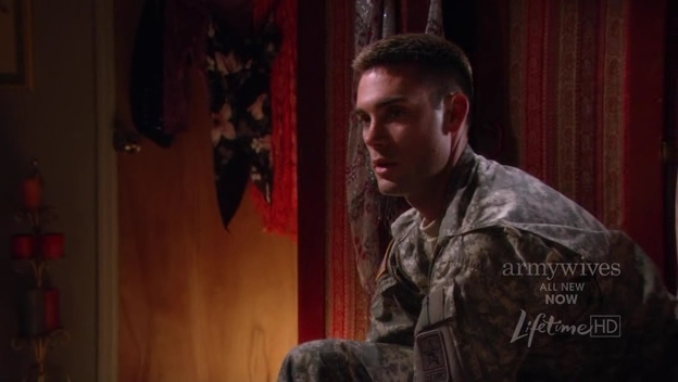 Charmed-Online-dot-nl_ArmyWives4x08-2264.jpg Charmed-Online-dot-nl_ArmyWives4x08-2264.jpg