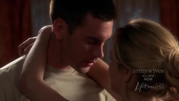 Charmed-Online-dot-nl_ArmyWives4x09-2439.jpg Charmed-Online-dot-nl_ArmyWives4x09-2439.jpg