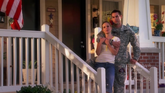 Charmed-Online-dot-nl_ArmyWives4x10-2124.jpg Charmed-Online-dot-nl_ArmyWives4x10-2124.jpg