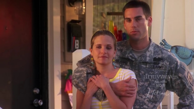 Charmed-Online-dot-nl_ArmyWives4x10-2152.jpg Charmed-Online-dot-nl_ArmyWives4x10-2152.jpg