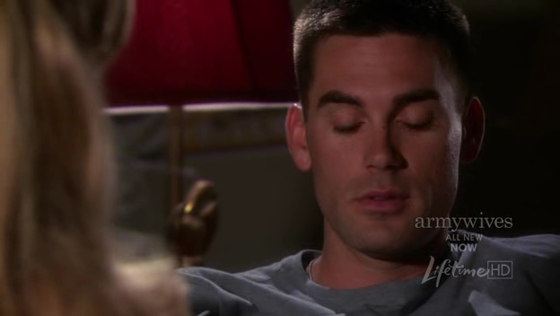 Charmed-Online-dot-nl_ArmyWives4x11-2394.jpg Charmed-Online-dot-nl_ArmyWives4x11-2394.jpg