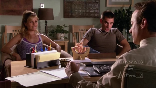 Charmed-Online-dot-nl_ArmyWives4x13-0888.jpg