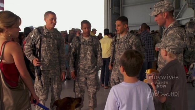 Charmed-Online-dot-nl_ArmyWives4x13-2066.jpg Charmed-Online-dot-nl_ArmyWives4x13-2066.jpg