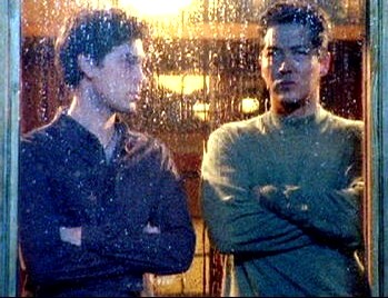 1x05-002.jpg