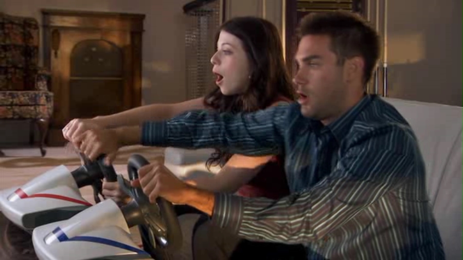 Charmed-Online-dot-net_TheCircuit0797.jpg Charmed-Online-dot-net_TheCircuit0797.jpg