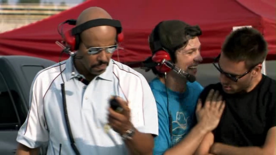 Charmed-Online-dot-net_TheCircuit2318.jpg Charmed-Online-dot-net_TheCircuit2318.jpg