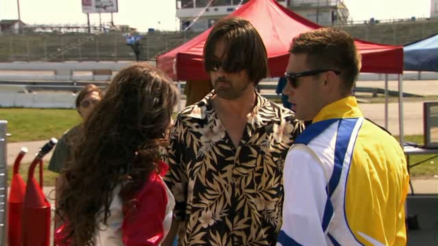 Charmed-Online-dot-net_TheCircuit3527.jpg Charmed-Online-dot-net_TheCircuit3527.jpg