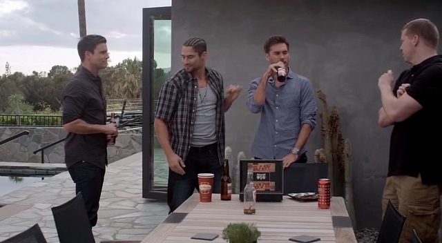 Charmed-Online-dot-NL-2015Bachelors1216.jpg